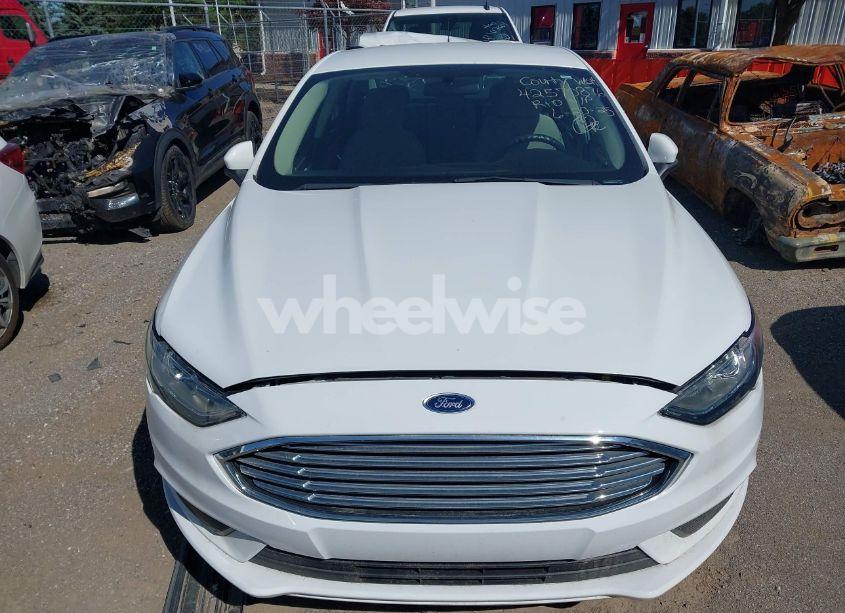 Photo 12 of 2017 Ford Fusion S (VIN 3FA6P0G73HR415923)
