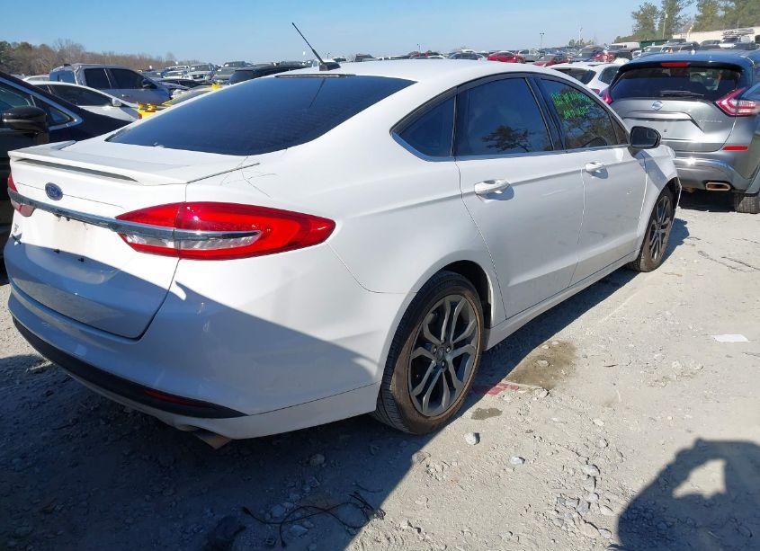 Photo 4 of 2018 Ford Fusion S (VIN 3FA6P0G73JR210382)