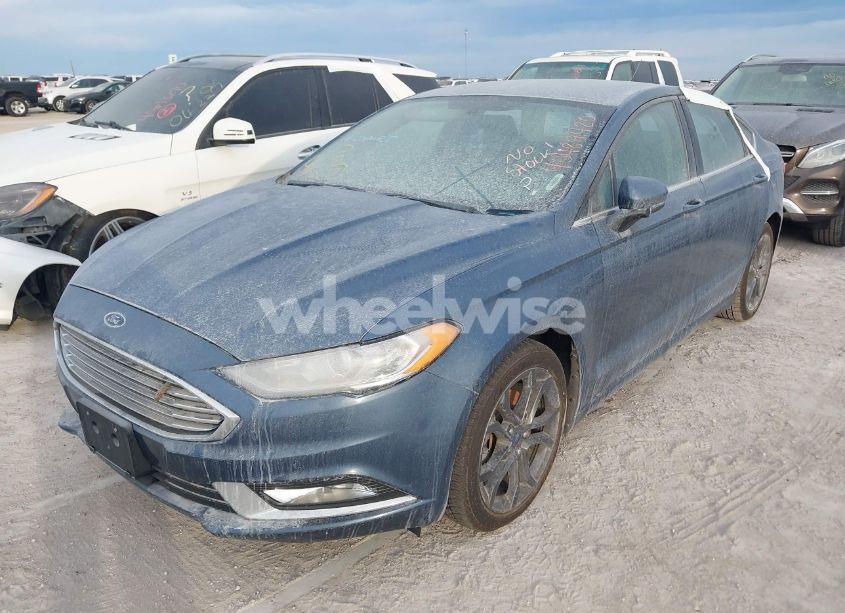 Photo 2 of 2018 Ford Fusion S (VIN 3FA6P0G73JR256391)