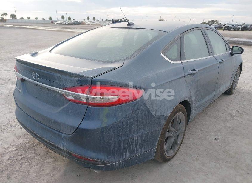 Photo 4 of 2018 Ford Fusion S (VIN 3FA6P0G73JR256391)