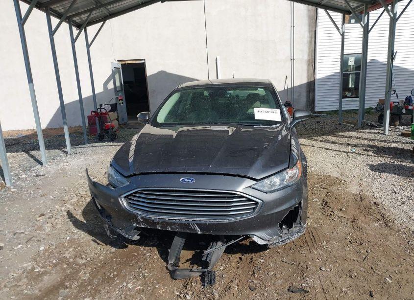 Photo 12 of 2019 Ford Fusion S (VIN 3FA6P0G73KR158883)