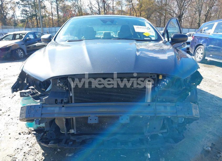 Photo 6 of 2019 Ford Fusion S (VIN 3FA6P0G73KR280465)