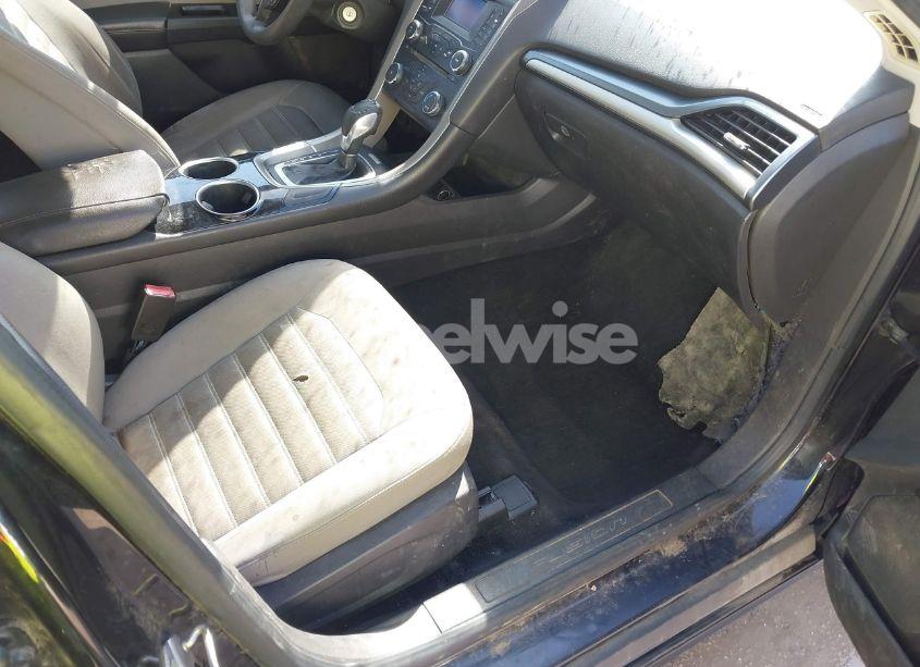 Photo 5 of 2013 Ford Fusion S (VIN 3FA6P0G74DR108089)