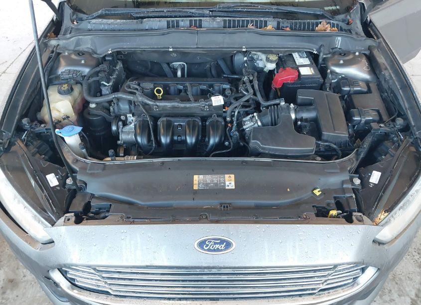 Photo 10 of 2013 Ford Fusion S (VIN 3FA6P0G74DR257103)