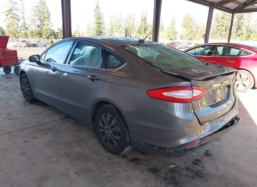 Photo 3 of 2013 Ford Fusion S (VIN 3FA6P0G74DR257103)