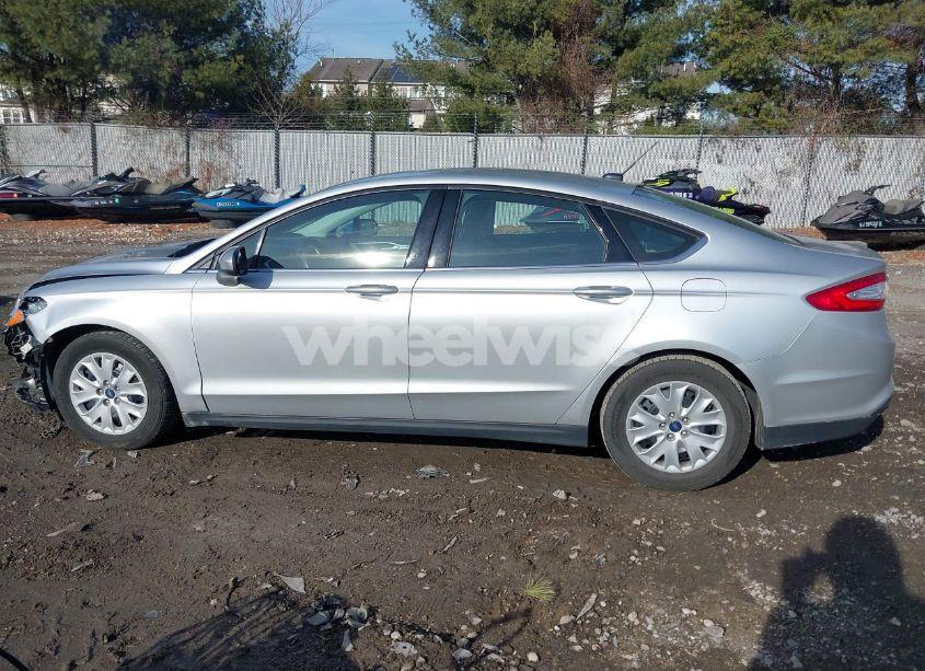 Photo 14 of 2013 Ford Fusion S (VIN 3FA6P0G74DR336223)