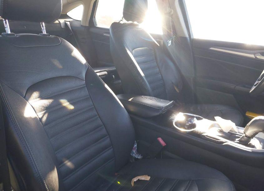 Photo 5 of 2013 Ford Fusion S (VIN 3FA6P0G74DR349361)