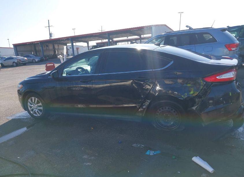 Photo 14 of 2014 Ford Fusion S (VIN 3FA6P0G74ER310674)