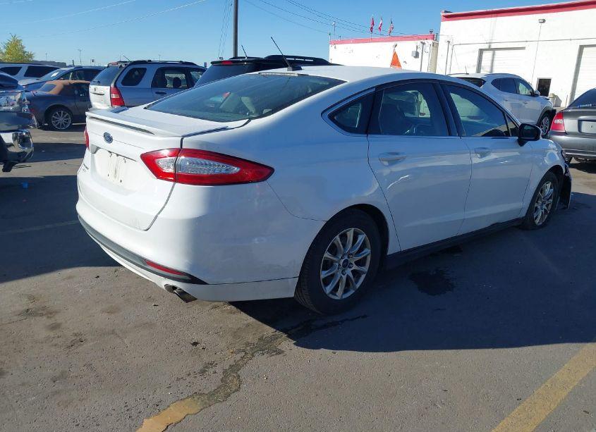 Photo 4 of 2016 Ford Fusion S (VIN 3FA6P0G74GR146054)