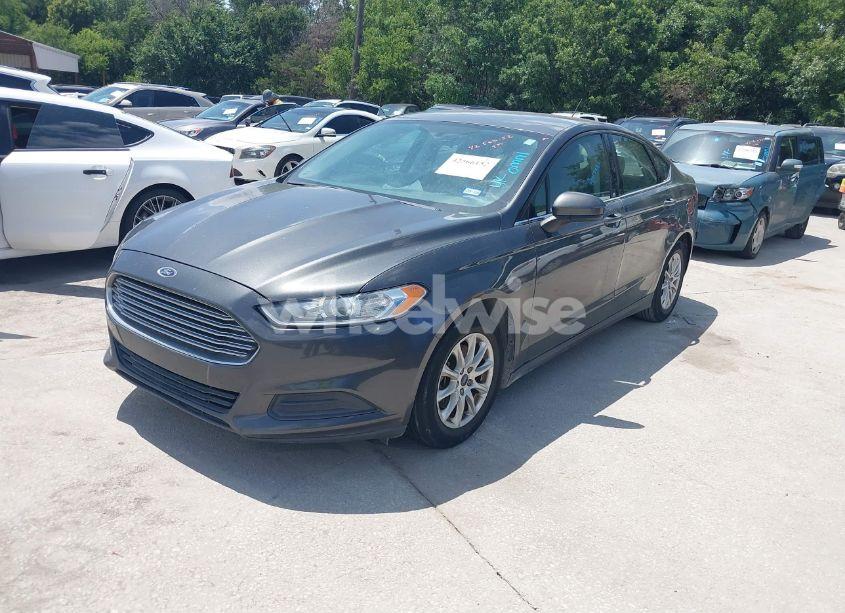 Photo 2 of 2016 Ford Fusion S (VIN 3FA6P0G74GR243769)