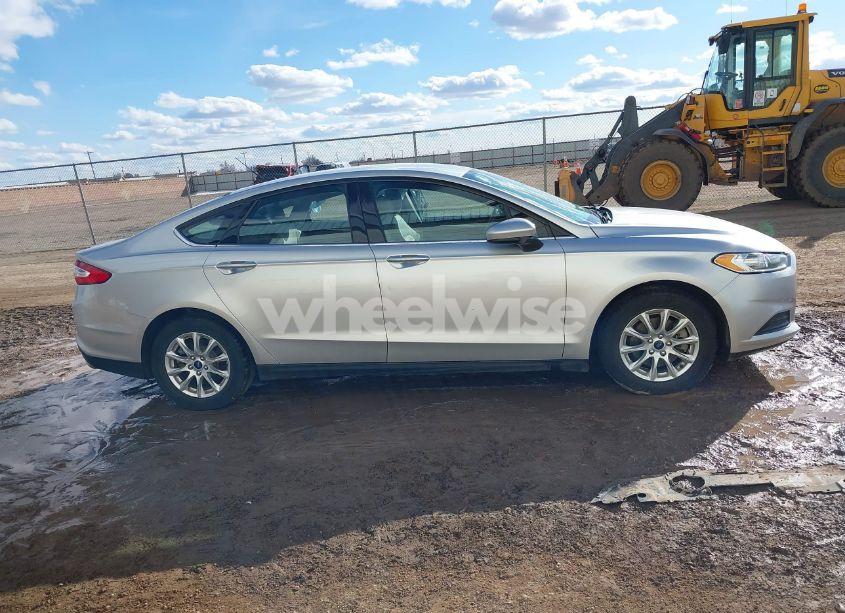 Photo 13 of 2016 Ford Fusion S (VIN 3FA6P0G74GR250155)