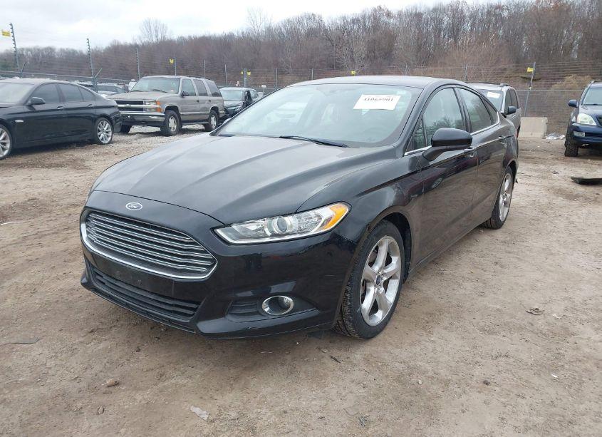 Photo 2 of 2016 Ford Fusion S (VIN 3FA6P0G74GR267117)