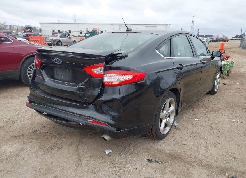 Photo 4 of 2016 Ford Fusion S (VIN 3FA6P0G74GR267117)