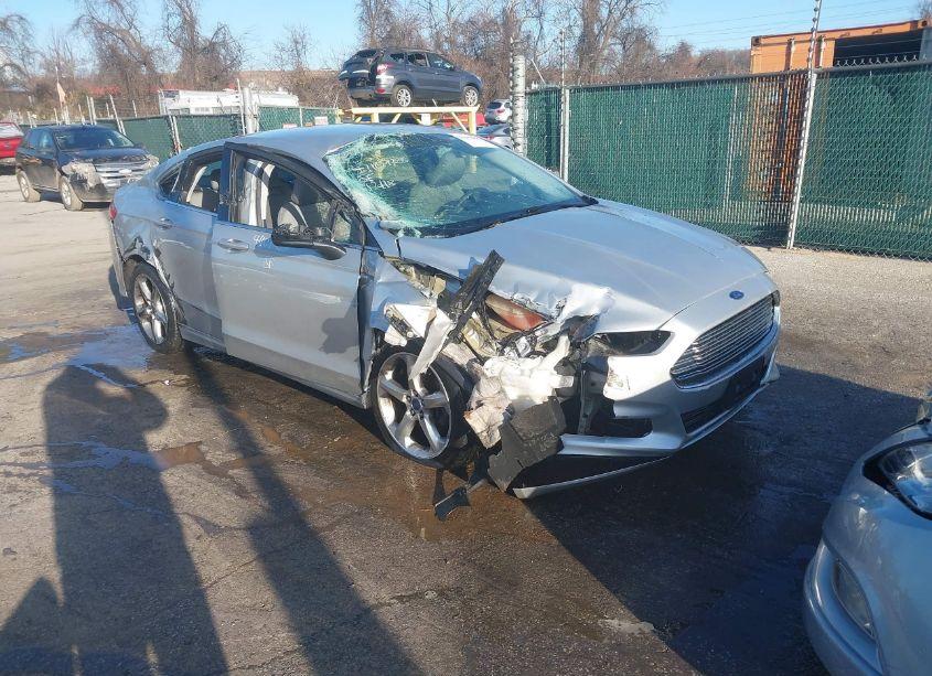 2016 Ford Fusion S (VIN 3FA6P0G74GR312086) main photo