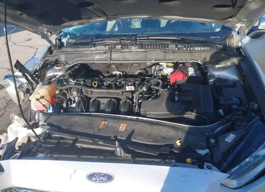 Photo 10 of 2016 Ford Fusion S (VIN 3FA6P0G74GR312086)