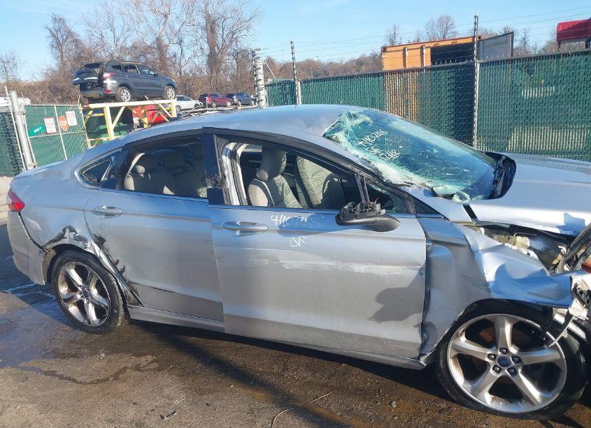 Photo 17 of 2016 Ford Fusion S (VIN 3FA6P0G74GR312086)