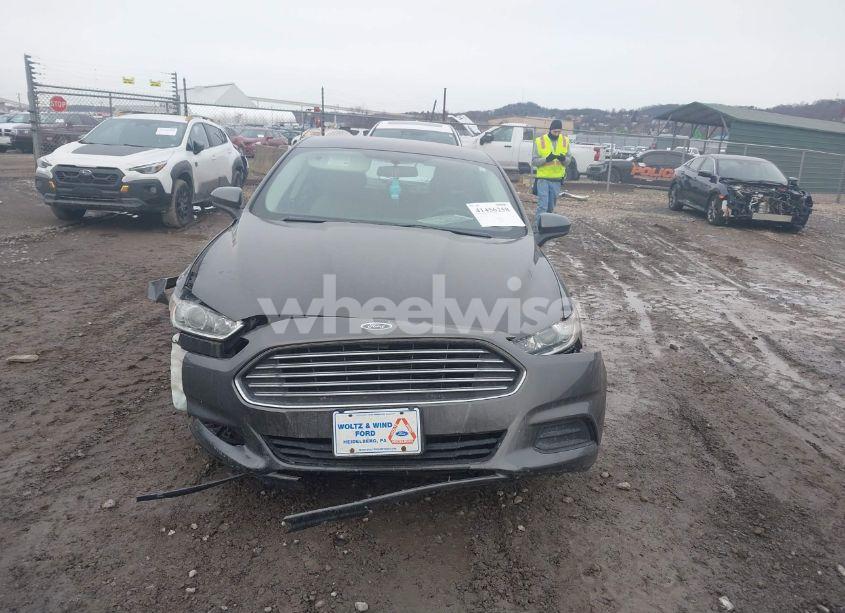 Photo 12 of 2016 Ford Fusion S (VIN 3FA6P0G74GR325193)