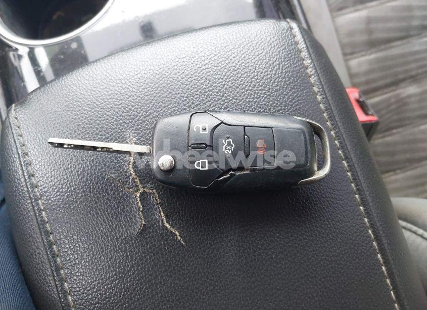 Photo 11 of 2016 Ford Fusion S (VIN 3FA6P0G74GR375379)