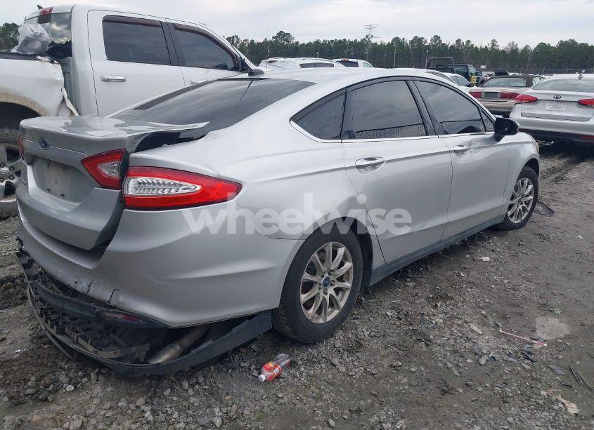 Photo 4 of 2016 Ford Fusion S (VIN 3FA6P0G74GR375379)