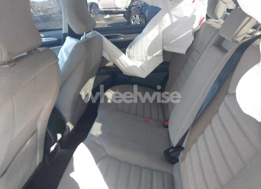 Photo 8 of 2017 Ford Fusion S (VIN 3FA6P0G74HR184949)