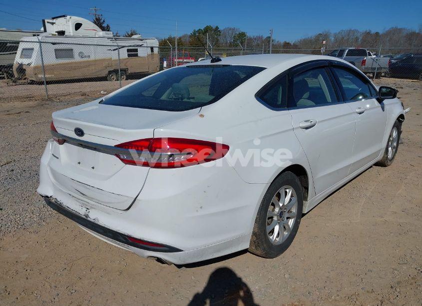 Photo 4 of 2017 Ford Fusion S (VIN 3FA6P0G74HR318164)