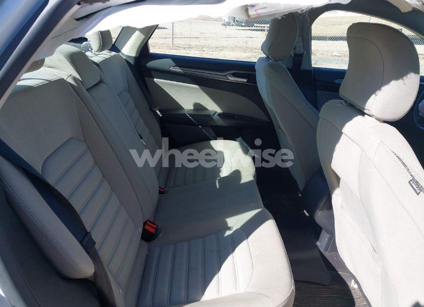 Photo 8 of 2017 Ford Fusion S (VIN 3FA6P0G74HR318164)