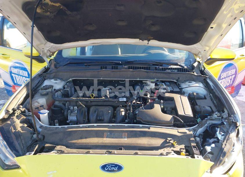 Photo 10 of 2018 Ford Fusion S (VIN 3FA6P0G74JR229779)