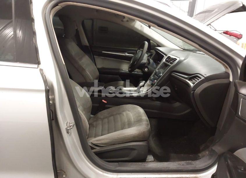 Photo 5 of 2013 Ford Fusion S (VIN 3FA6P0G75DR373202)