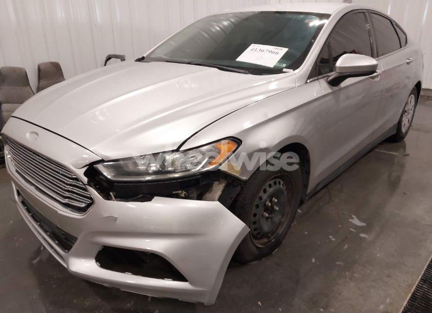 Photo 6 of 2013 Ford Fusion S (VIN 3FA6P0G75DR373202)