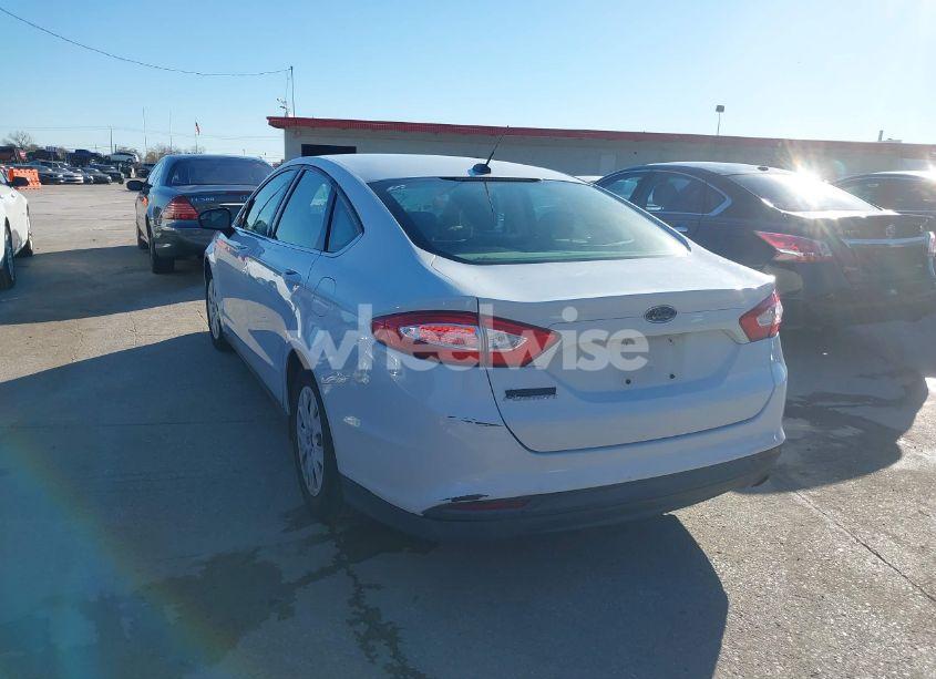 Photo 3 of 2014 Ford Fusion S (VIN 3FA6P0G75ER110323)