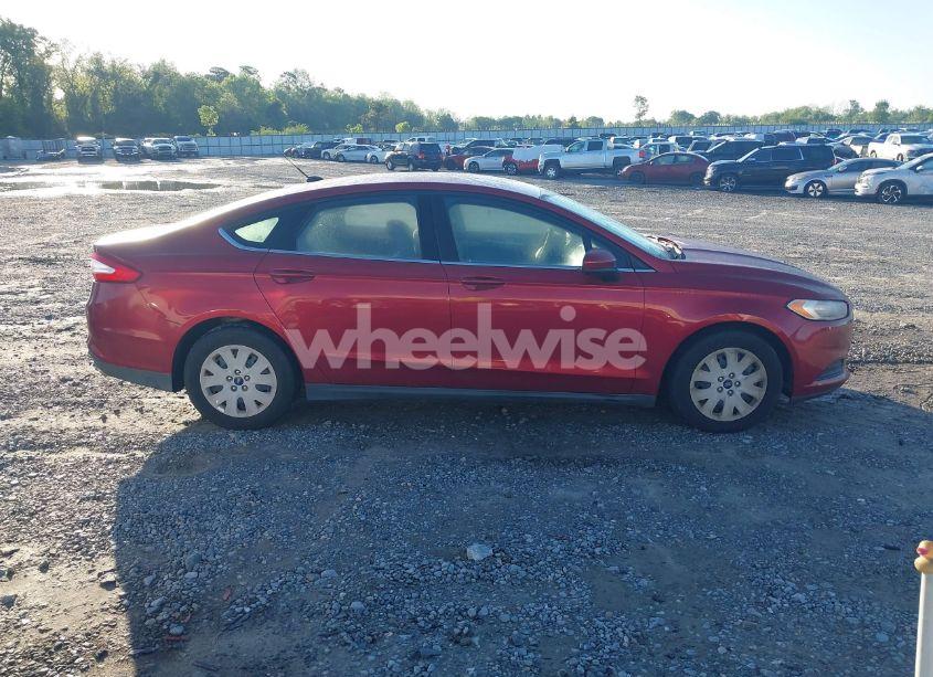 Photo 13 of 2014 Ford Fusion S (VIN 3FA6P0G75ER146318)
