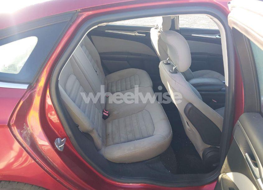 Photo 8 of 2014 Ford Fusion S (VIN 3FA6P0G75ER146318)