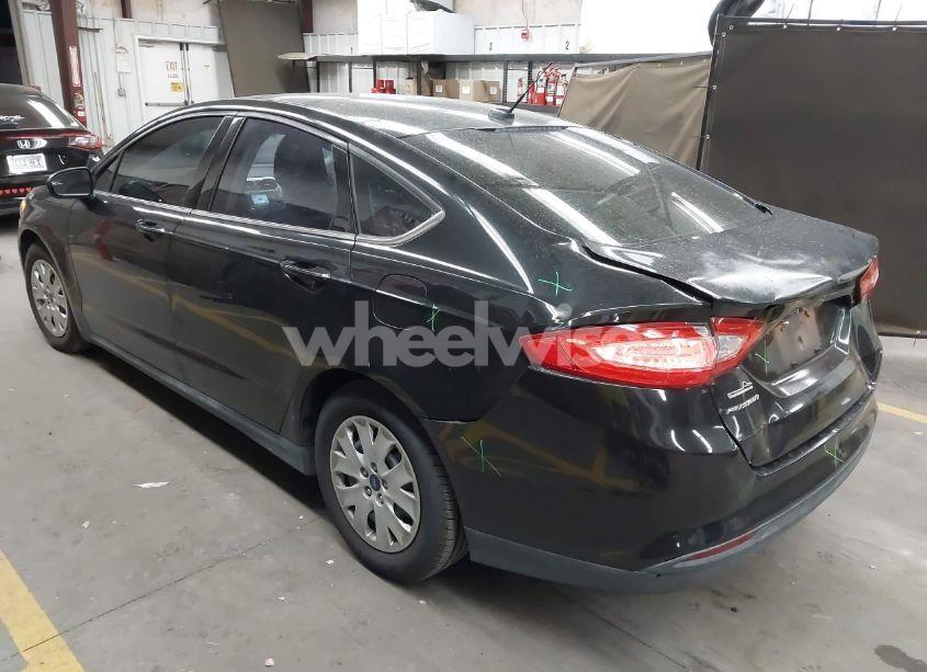 Photo 3 of 2014 Ford Fusion S (VIN 3FA6P0G75ER243079)