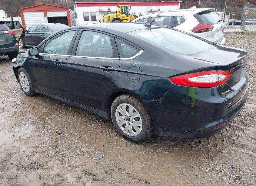 Photo 3 of 2014 Ford Fusion S (VIN 3FA6P0G75ER313325)