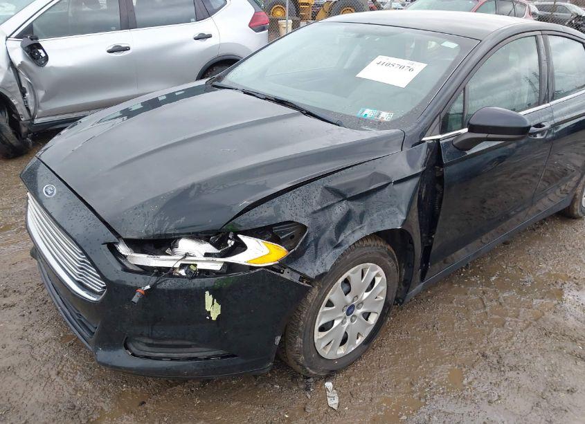 Photo 6 of 2014 Ford Fusion S (VIN 3FA6P0G75ER313325)