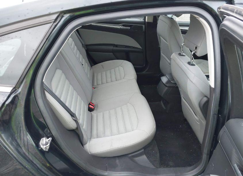 Photo 8 of 2014 Ford Fusion S (VIN 3FA6P0G75ER313325)