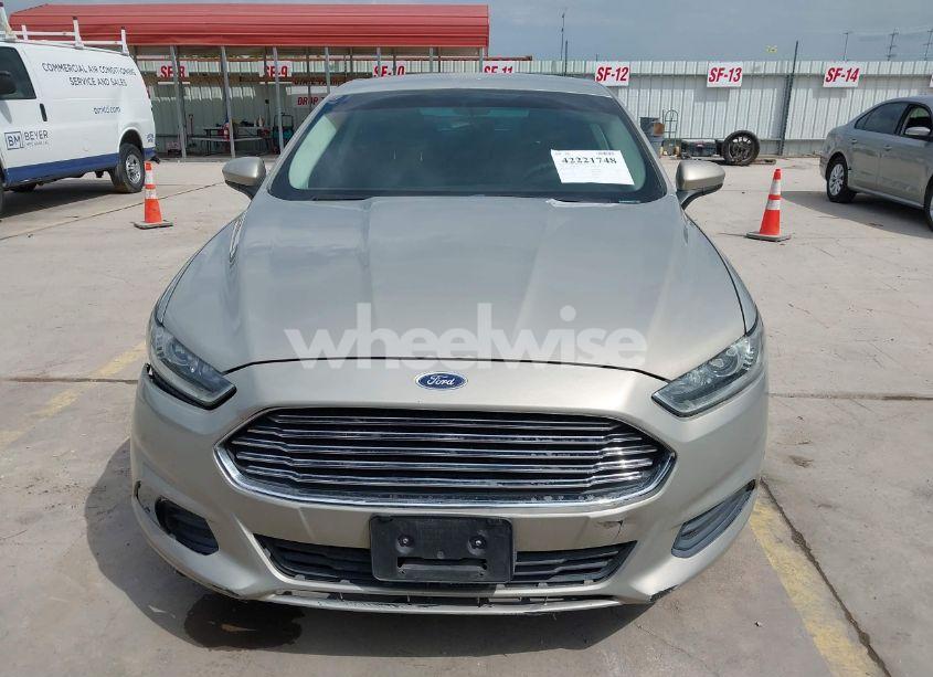 Photo 12 of 2015 Ford Fusion S (VIN 3FA6P0G75FR193947)