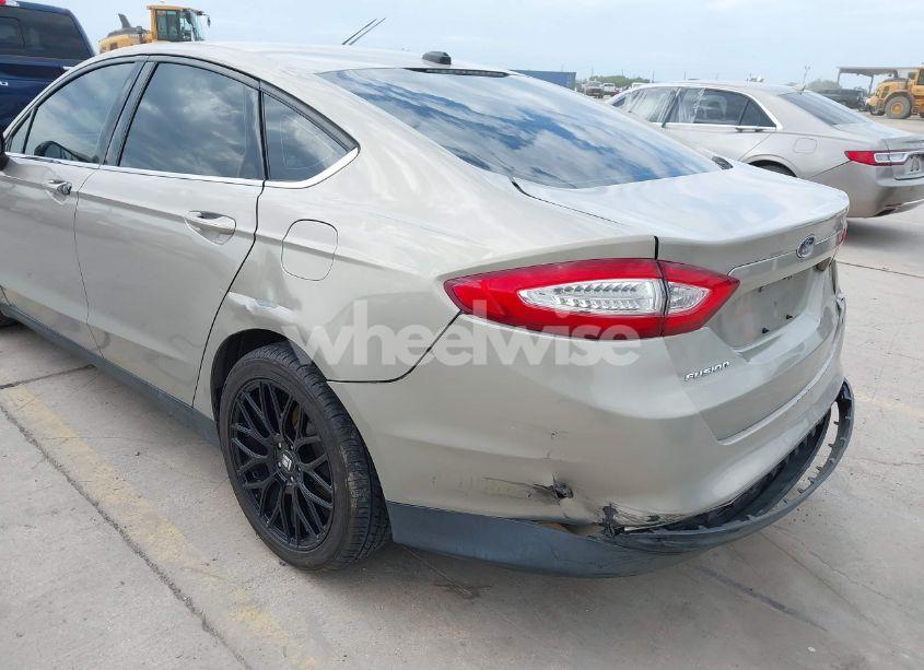 Photo 17 of 2015 Ford Fusion S (VIN 3FA6P0G75FR193947)