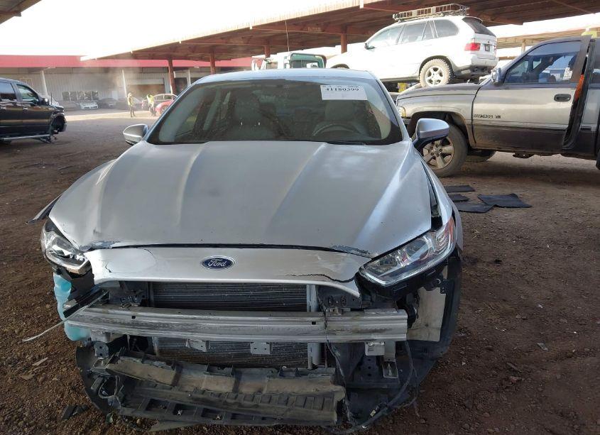 Photo 6 of 2015 Ford Fusion S (VIN 3FA6P0G75FR205563)