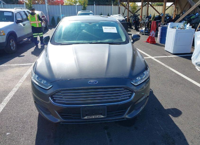 Photo 12 of 2015 Ford Fusion S (VIN 3FA6P0G75FR246131)