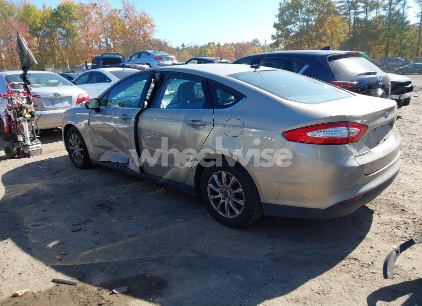 Photo 3 of 2015 Ford Fusion S (VIN 3FA6P0G75FR299329)