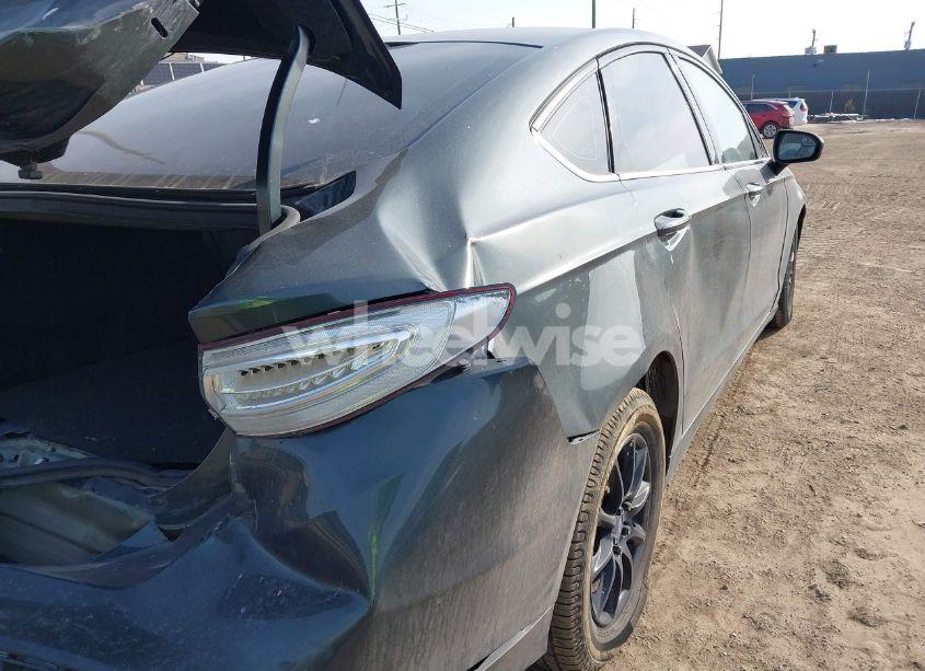 Photo 12 of 2016 Ford Fusion S (VIN 3FA6P0G75GR152204)