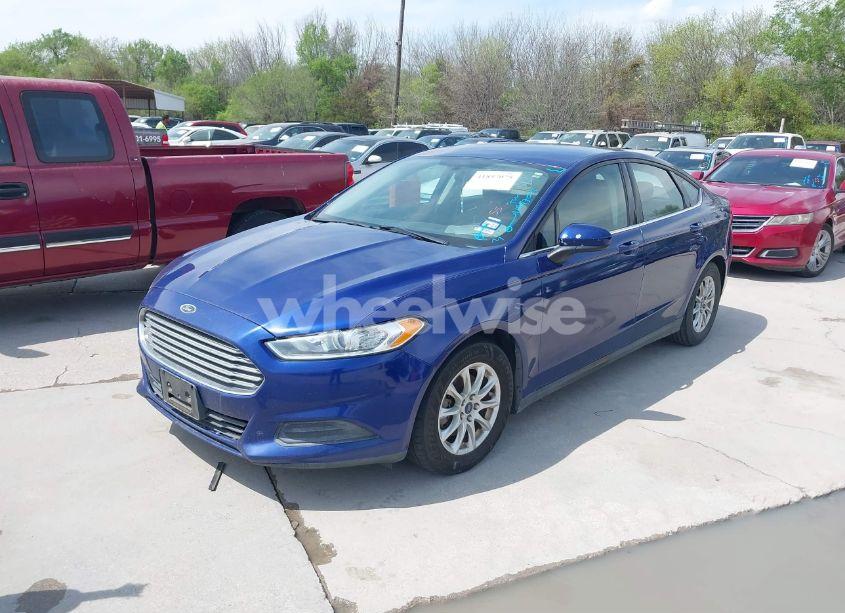 Photo 2 of 2016 Ford Fusion S (VIN 3FA6P0G75GR251394)