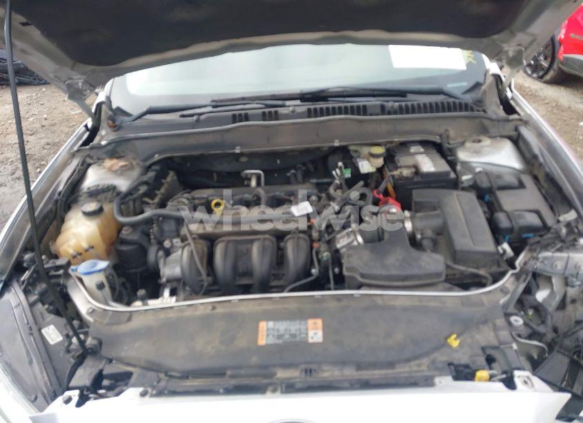 Photo 10 of 2016 Ford Fusion S (VIN 3FA6P0G75GR337448)