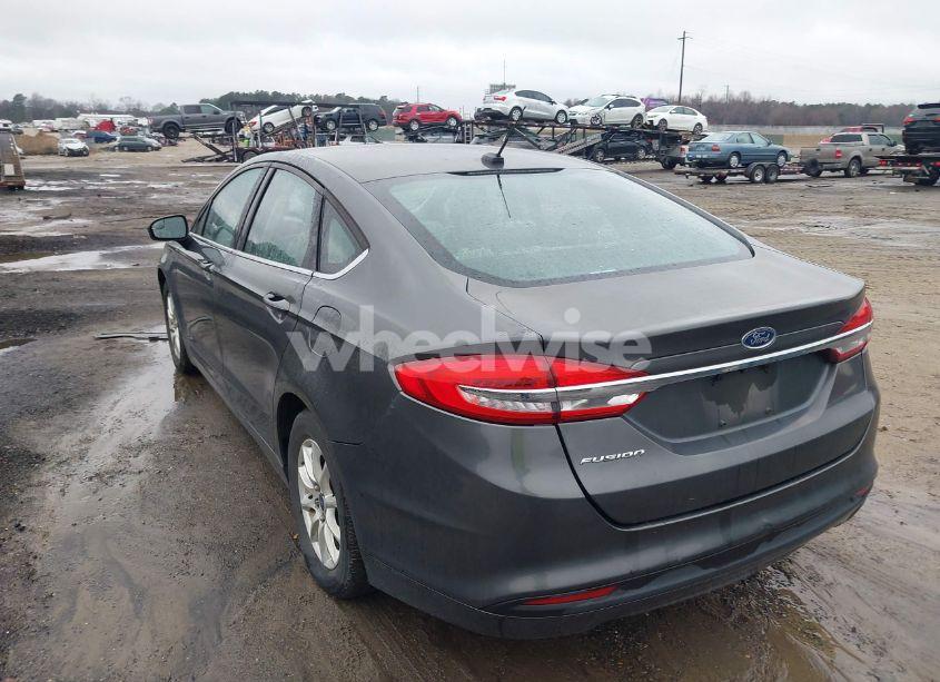Photo 21 of 2017 Ford Fusion S (VIN 3FA6P0G75HR169893)