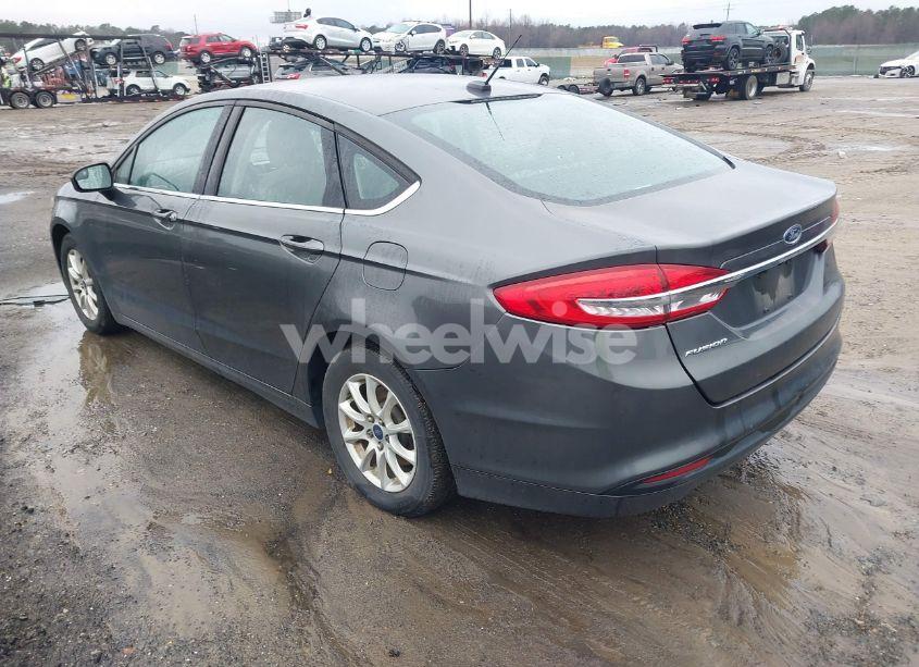 Photo 3 of 2017 Ford Fusion S (VIN 3FA6P0G75HR169893)