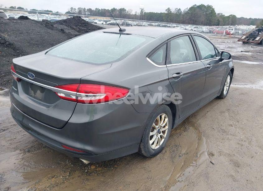 Photo 4 of 2017 Ford Fusion S (VIN 3FA6P0G75HR169893)