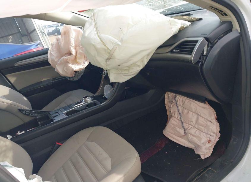 Photo 5 of 2017 Ford Fusion S (VIN 3FA6P0G75HR236573)