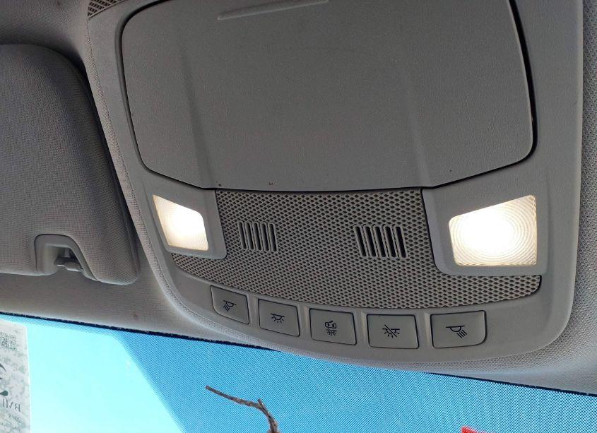 Photo 22 of 2018 Ford Fusion S (VIN 3FA6P0G75JR186604)