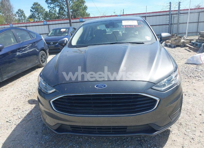 Photo 13 of 2020 Ford Fusion S (VIN 3FA6P0G75LR260266)